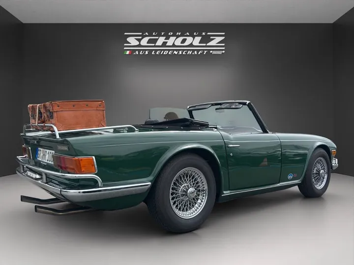 Triumph TR6