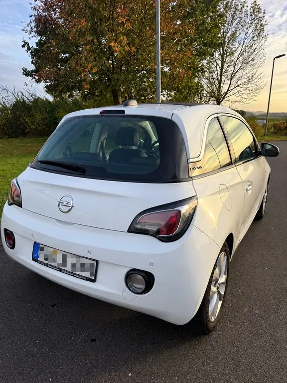 Opel Adam