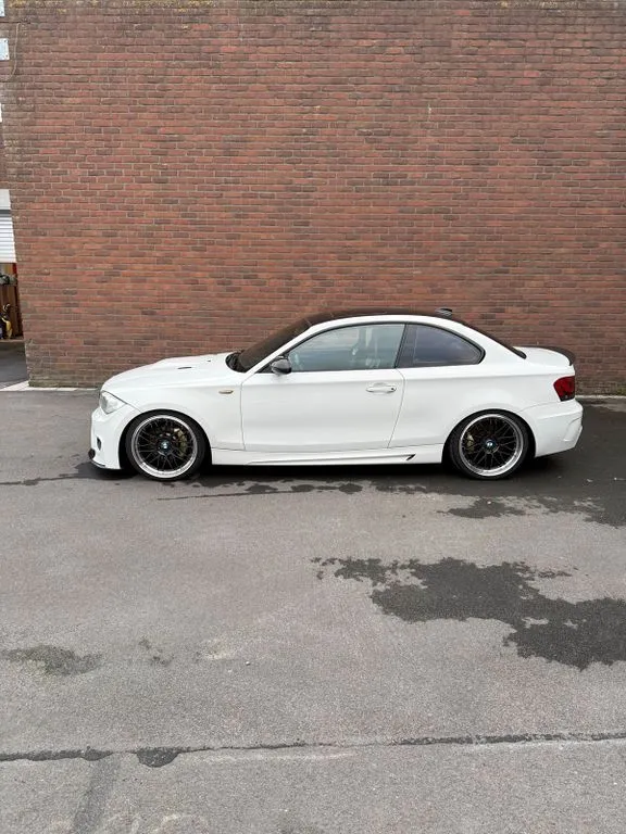 BMW 123