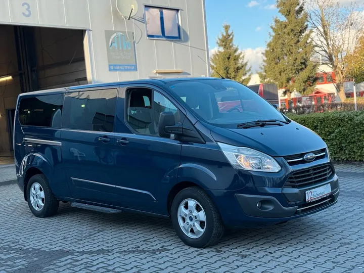 Ford Tourneo Custom