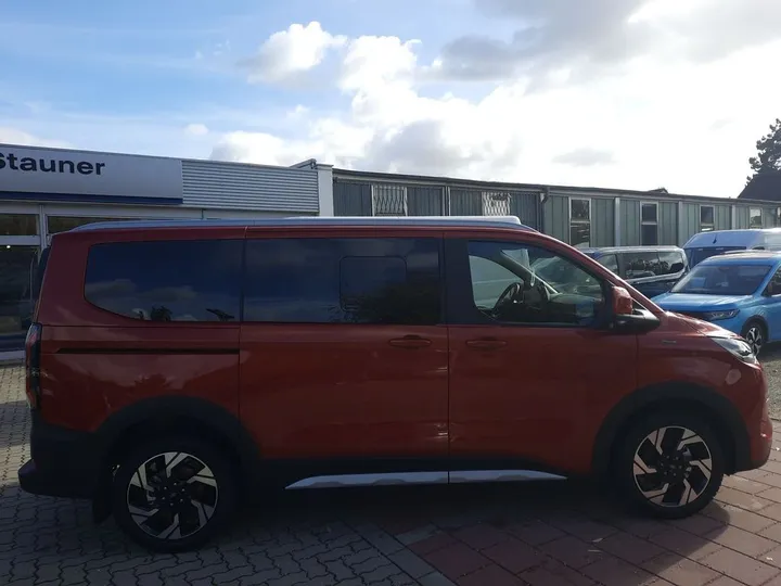 Ford Tourneo Custom