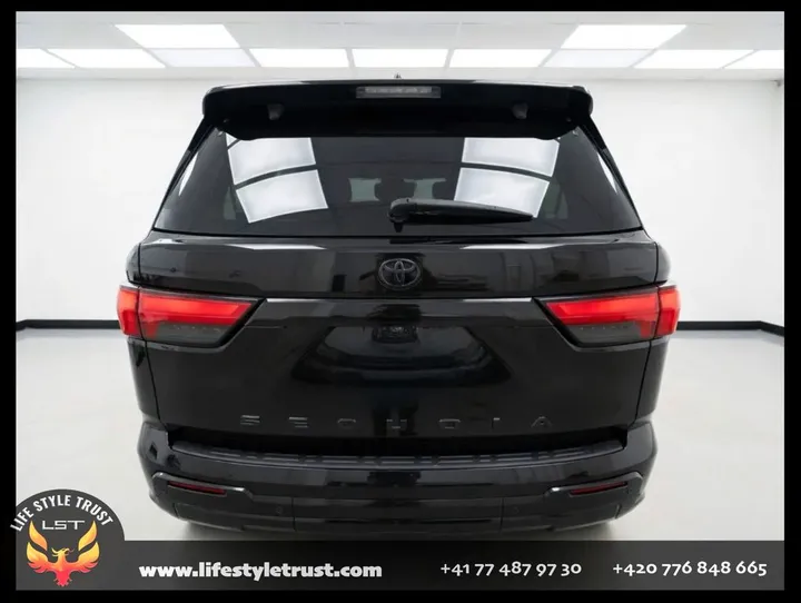 Toyota Sequoia