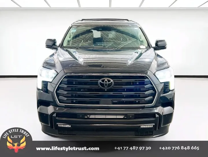 Toyota Sequoia