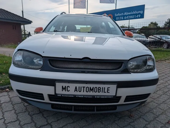 Volkswagen Golf
