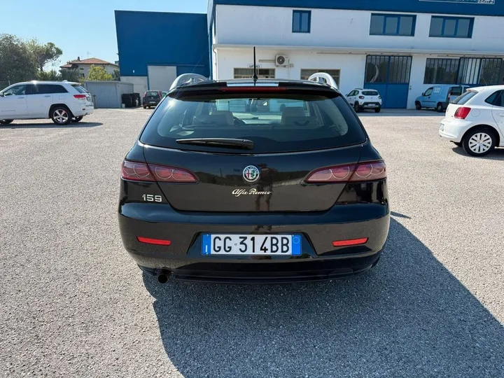Alfa Romeo 159