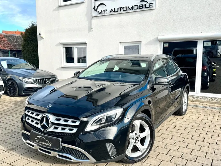 Mercedes-Benz GLA 180