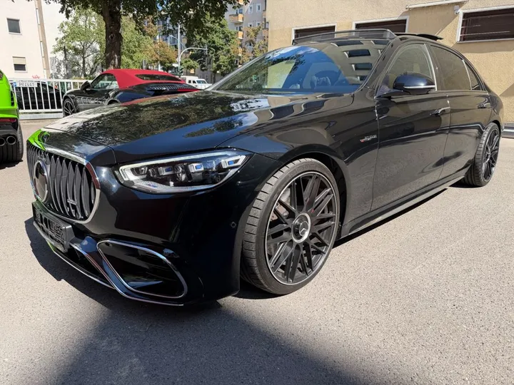 Mercedes-Benz S 400