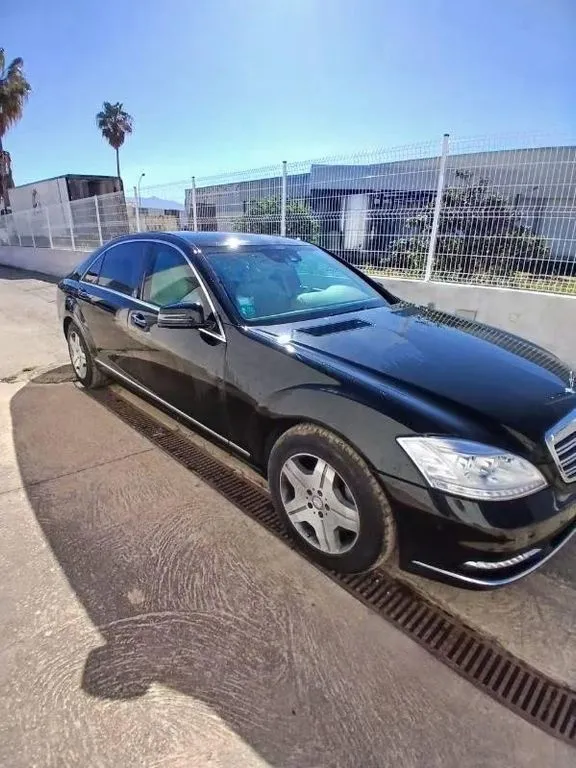 Mercedes-Benz S 600
