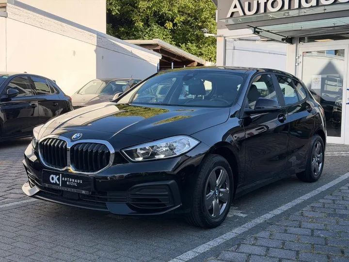 BMW 118