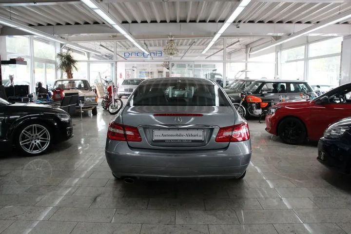 Mercedes-Benz E 250