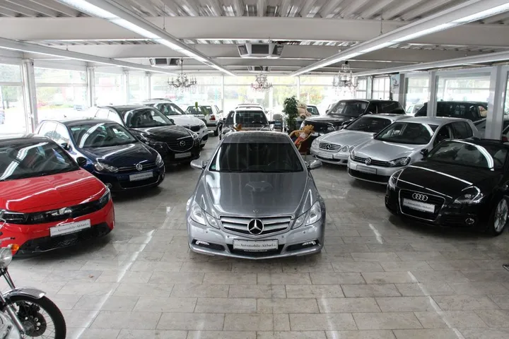 Mercedes-Benz E 250