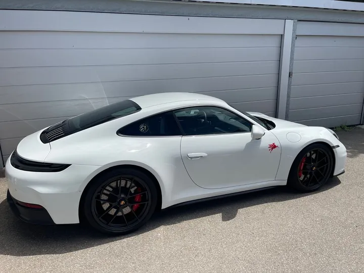 Porsche 992