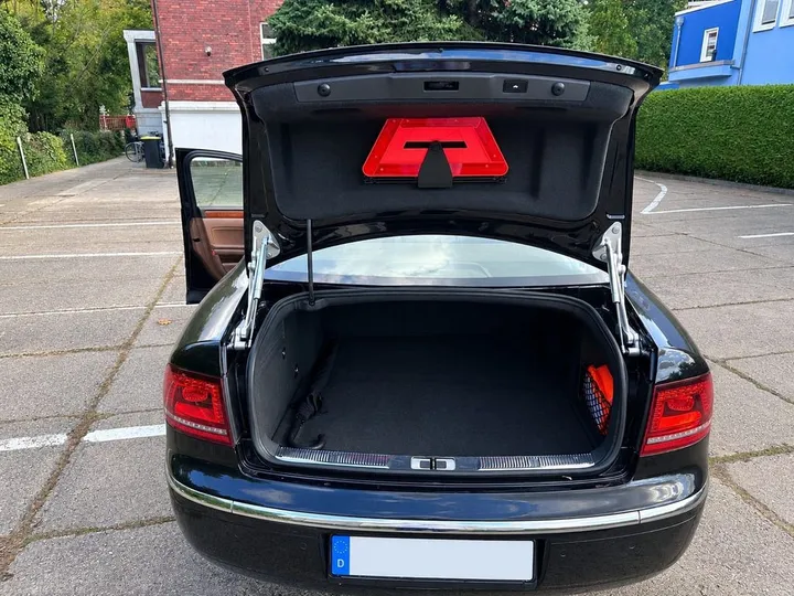 Volkswagen Phaeton