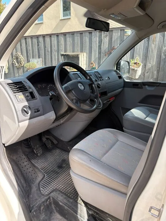 Volkswagen T5 Transporter