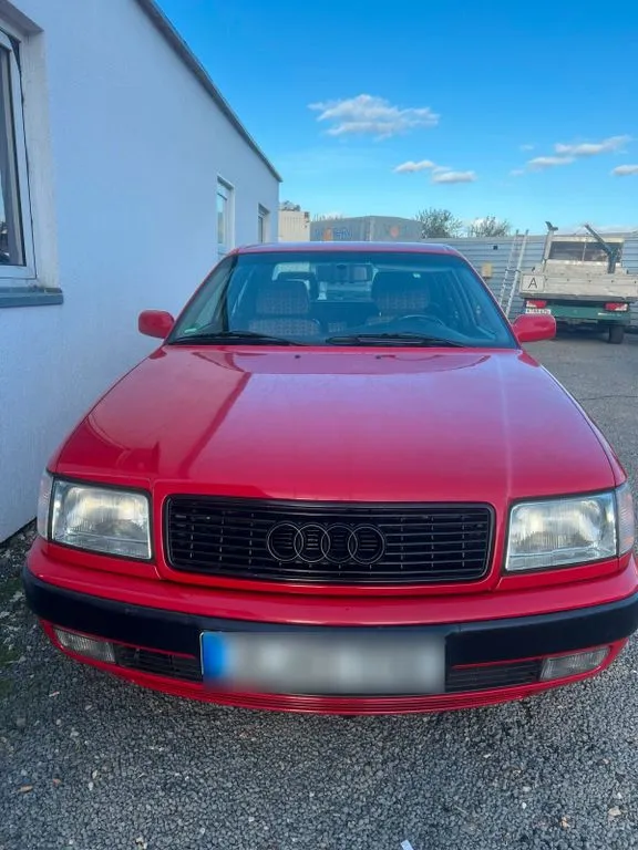 Audi 100