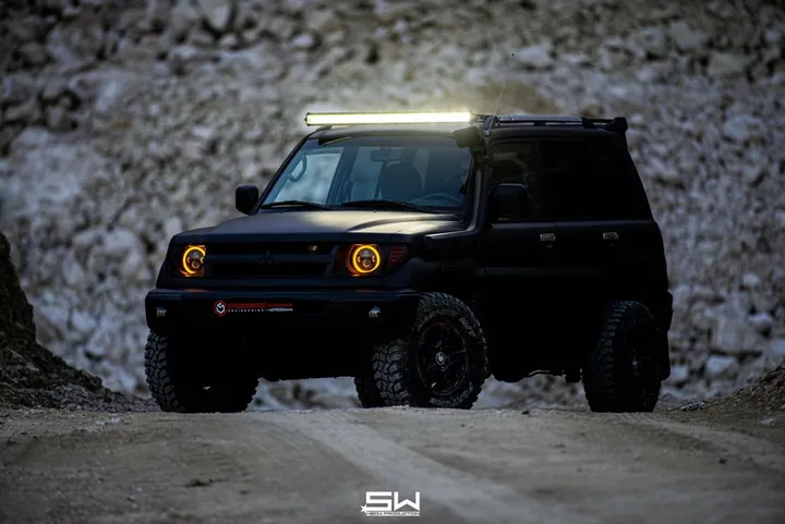 Mitsubishi Pajero Pinin