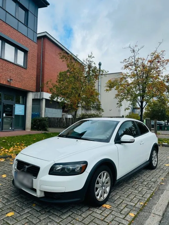Volvo C30