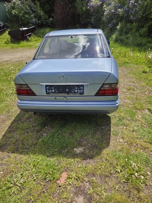 Mercedes-Benz E 250