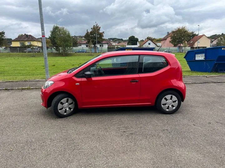 Volkswagen up!