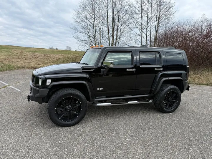 Hummer H3