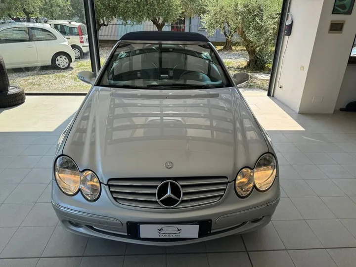 Mercedes-Benz CLK 320