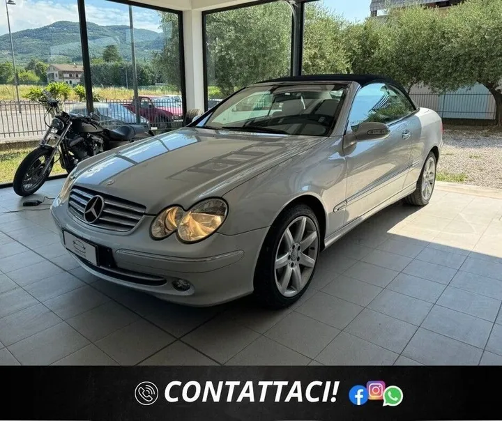 Mercedes-Benz CLK 320