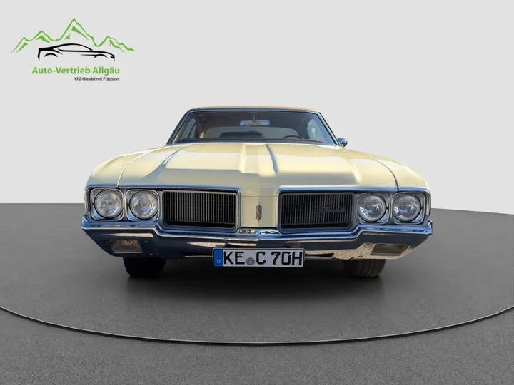 Oldsmobile Cutlass