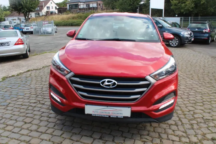 Hyundai TUCSON