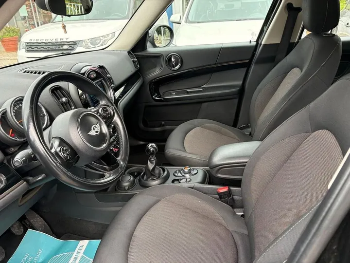 MINI One D Countryman