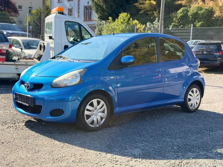 Toyota Aygo (X)