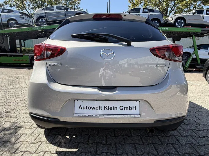 Mazda 2