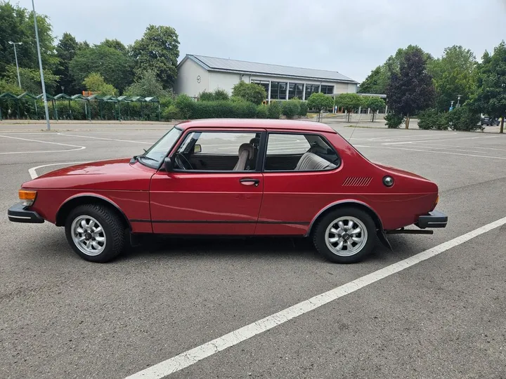 Saab 99