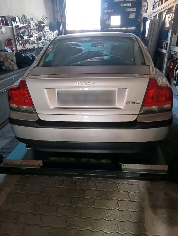 Volvo S60