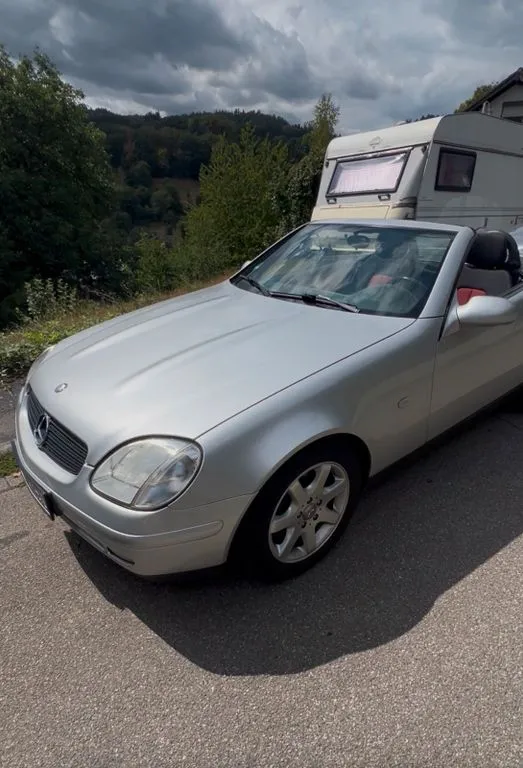 Mercedes-Benz SLK 200