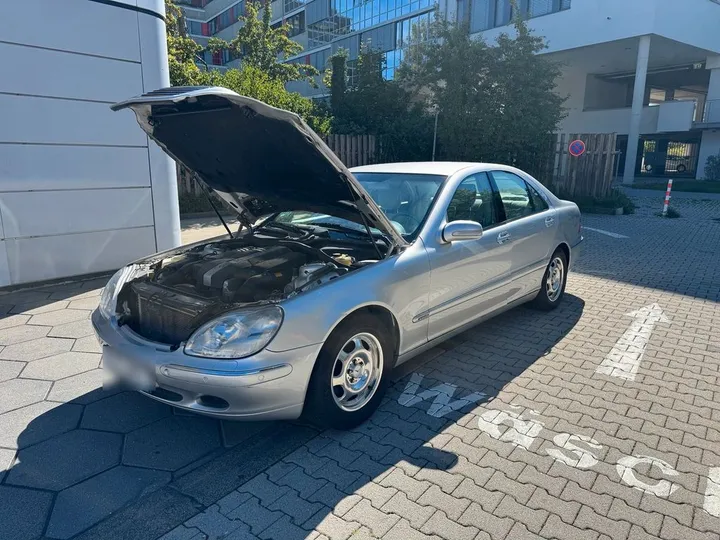 Mercedes-Benz S 320
