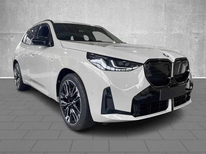 BMW X3 M50