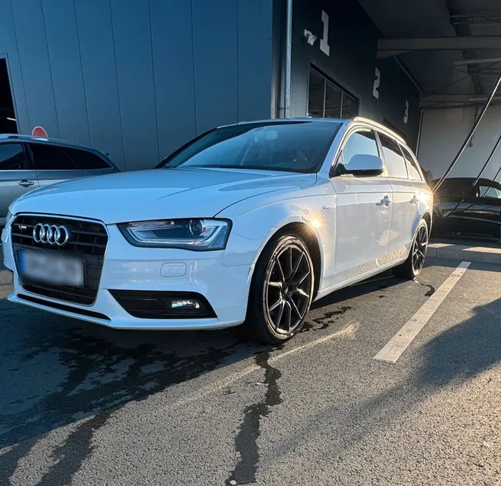 Audi A4