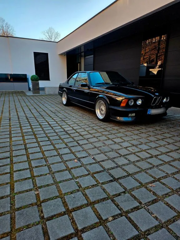 BMW 635