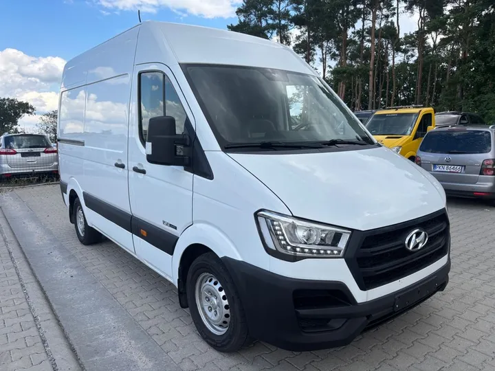 Hyundai H350