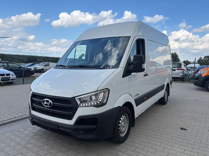 Hyundai H350