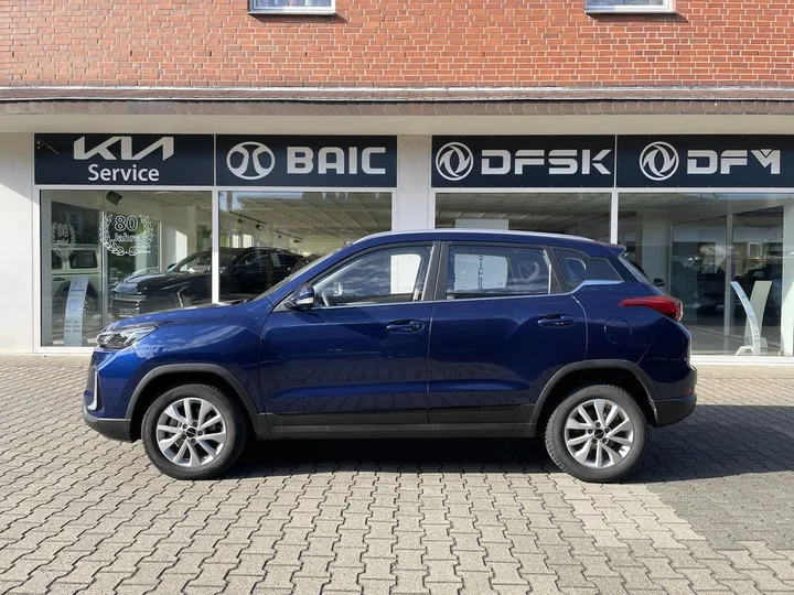 BAIC Senova X35