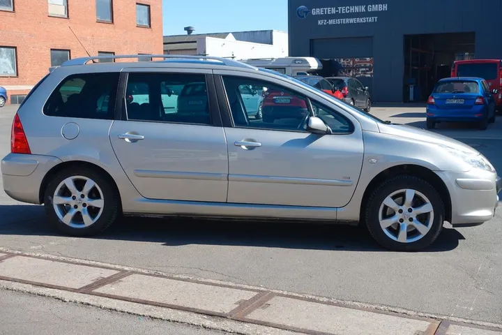 Peugeot 307