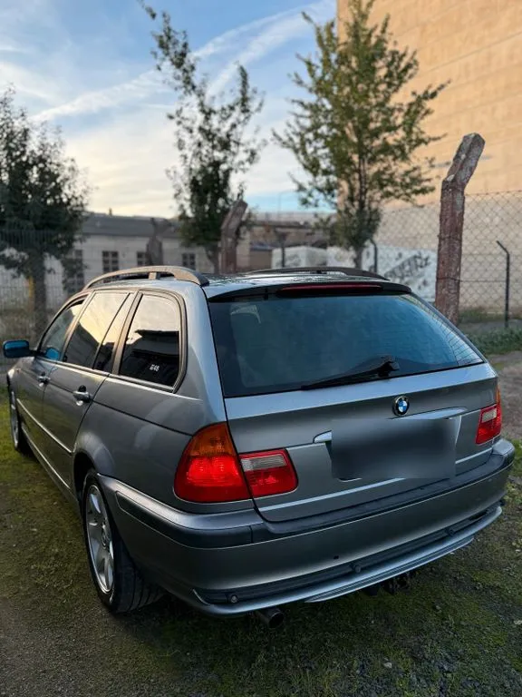 BMW 318