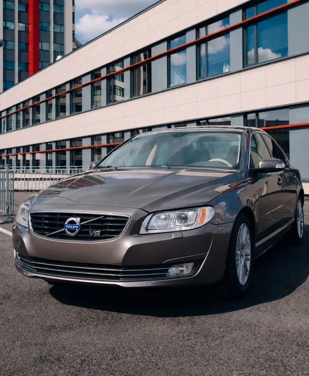 Volvo S80