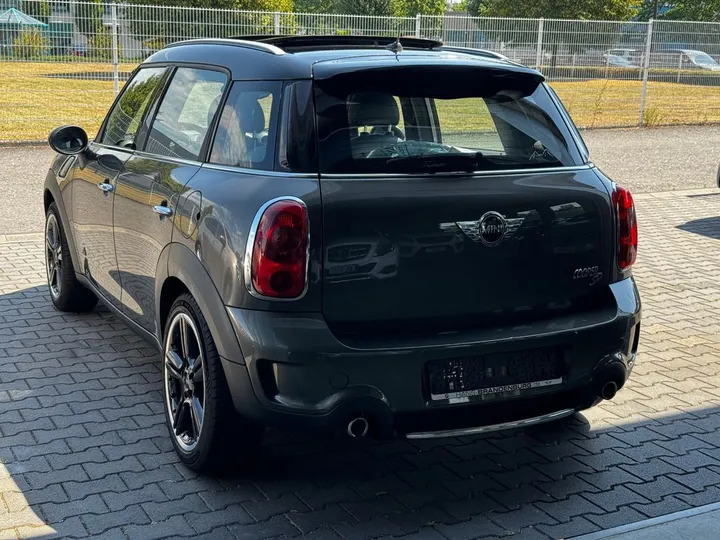 MINI Cooper SD Countryman