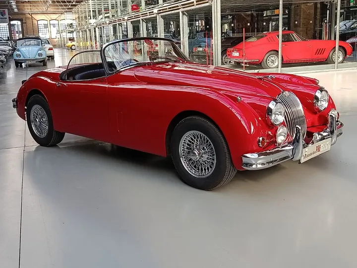 Jaguar XK