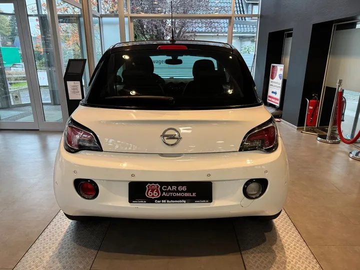 Opel Adam