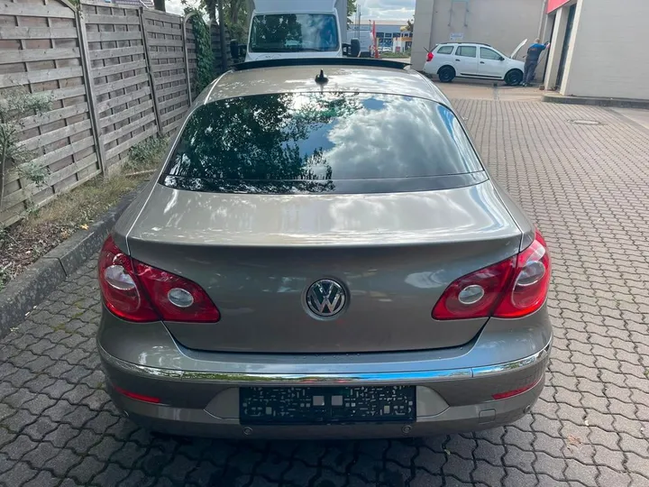 Volkswagen Passat CC