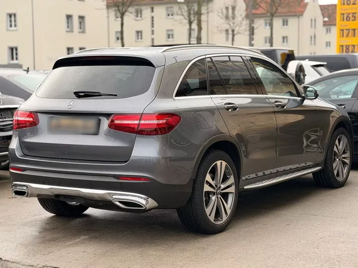Mercedes-Benz GLC 250