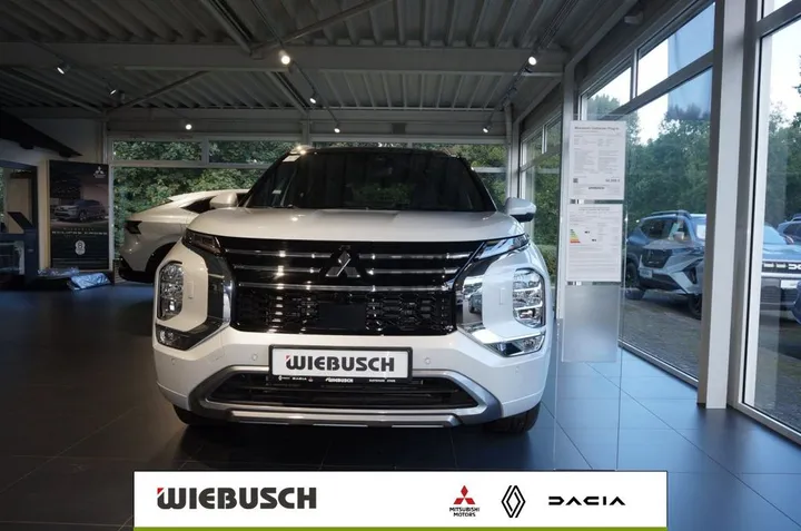 Mitsubishi Plug-in Hybrid Outlander